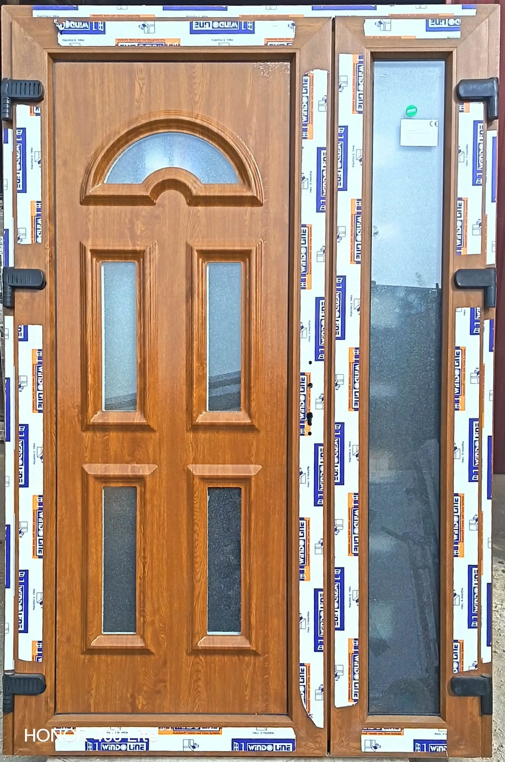 Új 135 x 205 Kétszárnyú Kívül-belül Aranytölgy bejárati ajtók!