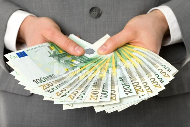 Kölcsönöket kínálunk:  és befektetéseket vállalkozása, kereskedelme, mezőgazdasága vagy ingatlana 