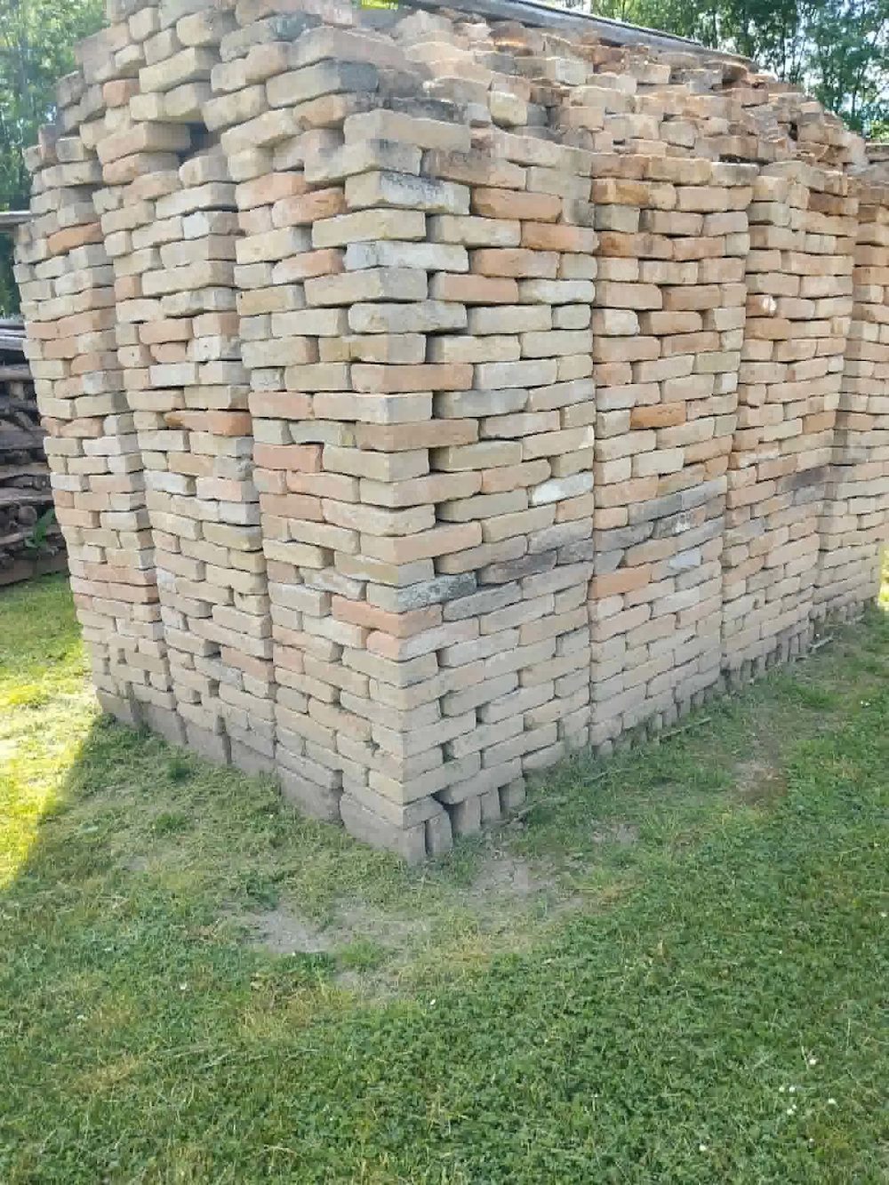 Eladó bontott tégla