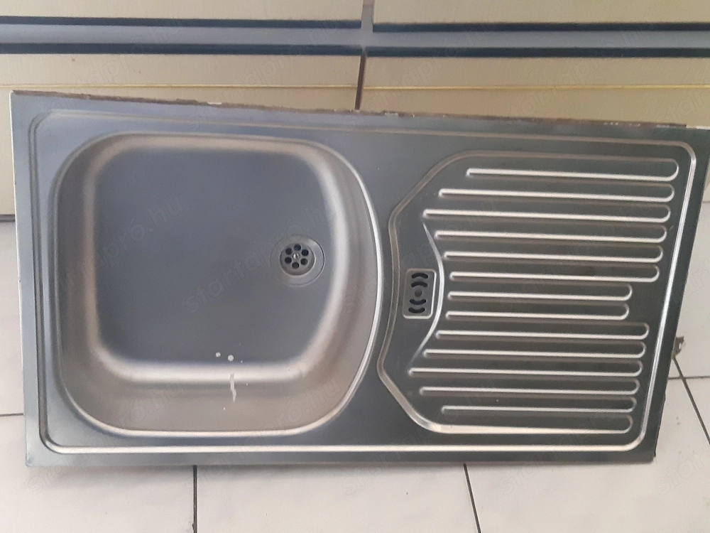 1 medencés inox mosogatótálca csepegtetővel 44x78x14cm