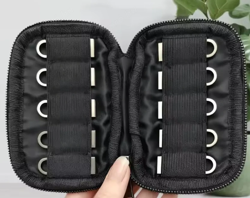 Pendrive tok tartó 10 pendrive-hoz műbőr