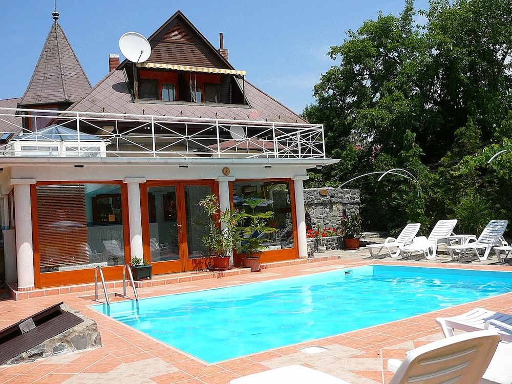Apartmanok 4-10 fő részére