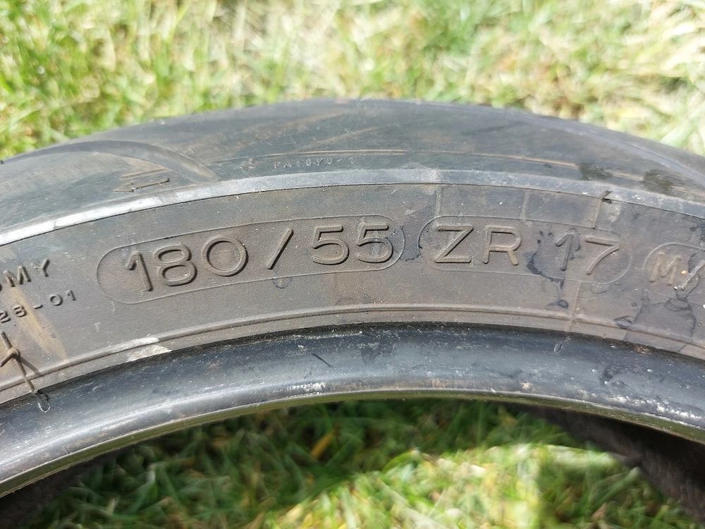 Motor gumik Michelin egyben eladók 30 ezer ft. 180 55 Zr 17 120 70 Zr 17 110 70 Zr 17
