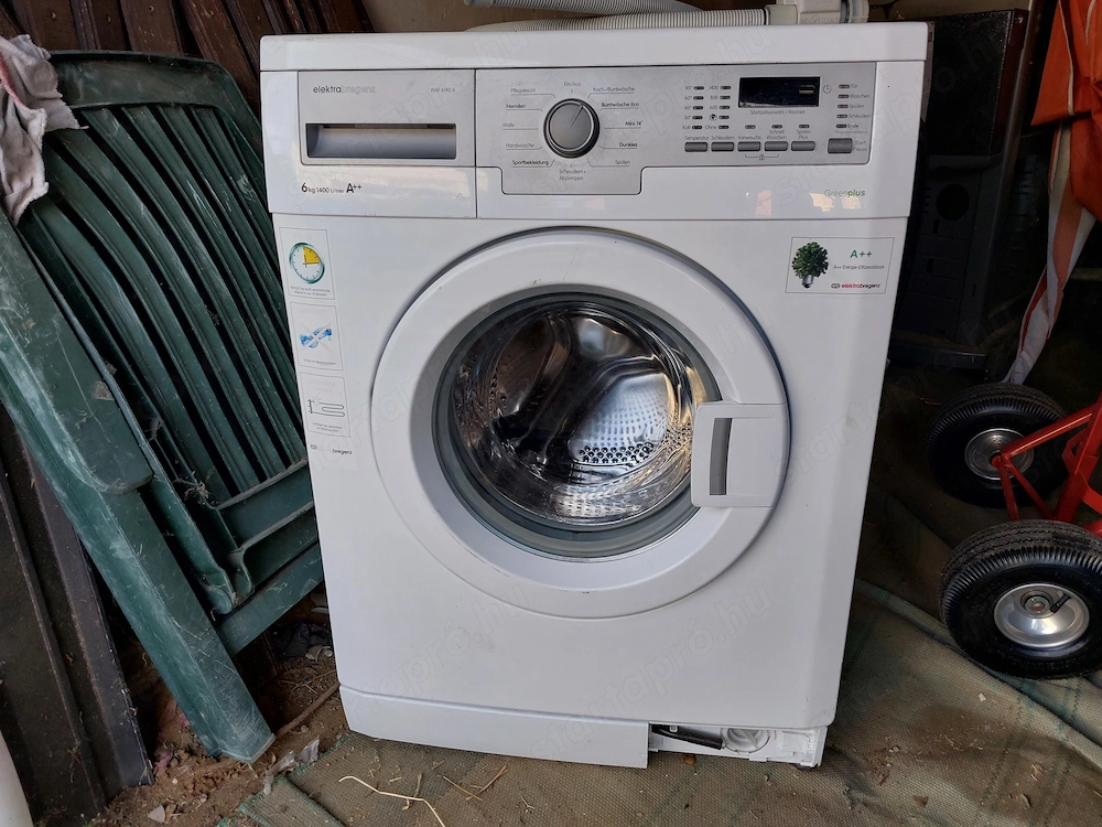 elektrabregenz WAF 6142 A mosógép  6 kg A++ 1400  centri a képen látható állapotban az alsó takaró h