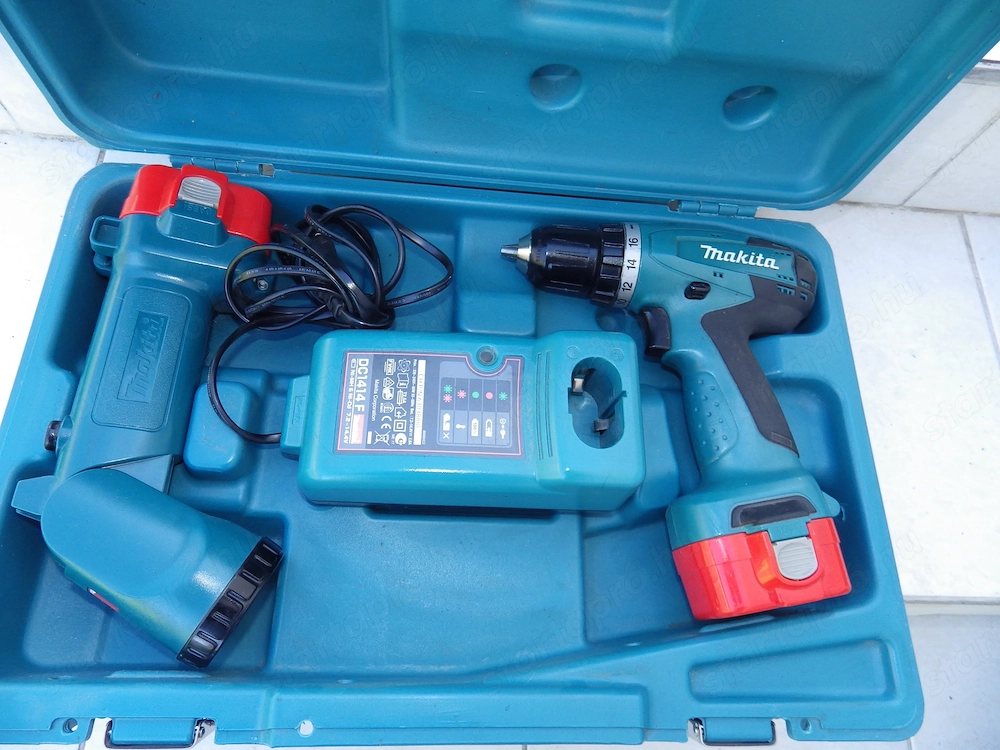 Makita 9,6V csavarbehajtó fúrógép 2 akku, +lámpa Siófok 