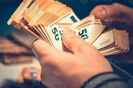 Képzett tanácsadókból álló csapatunk ellátja Önt a szükséges információkkal, hogy könnyebben hozzáfé