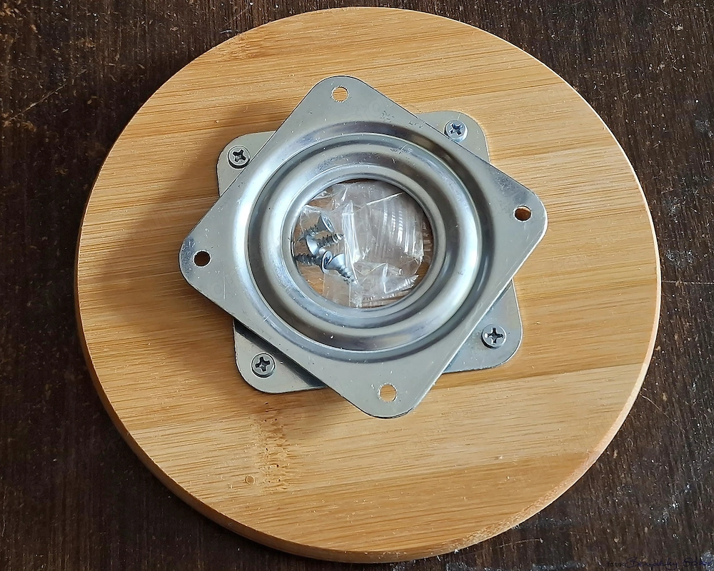 Lazy Susan, 3" négyzetes, talp csapágy, 360  forgó eszközökhöz, fatalpra szerelve, eladó