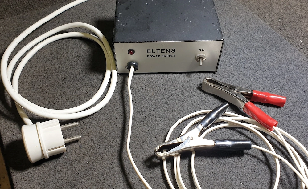 12V akkutöltő eladó, Eltens