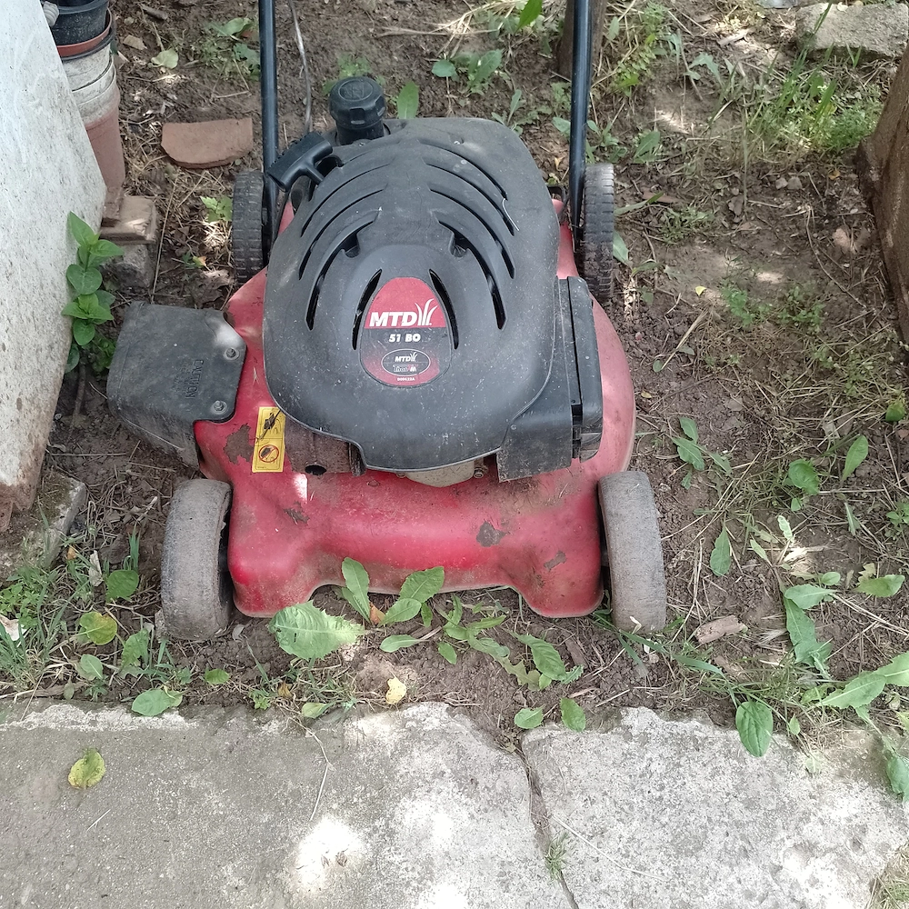 MTD Motoros Fűnyíró 