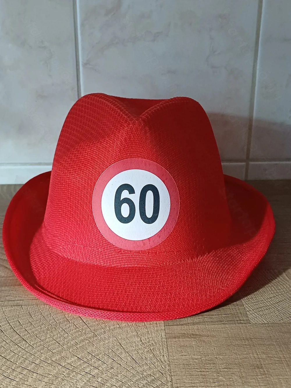 60. születésnapra sebességkorlátozó party kalap eladó, ÚJ!