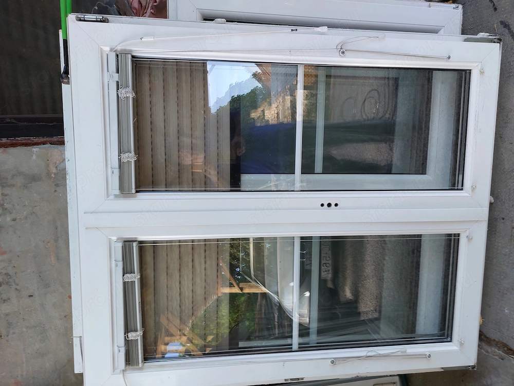 Alu redőnyős-bukó-nyiló sz;109 x m;128 cm reluxás 2 réteg hőszigetelt disz osztós kép szerinti szép 