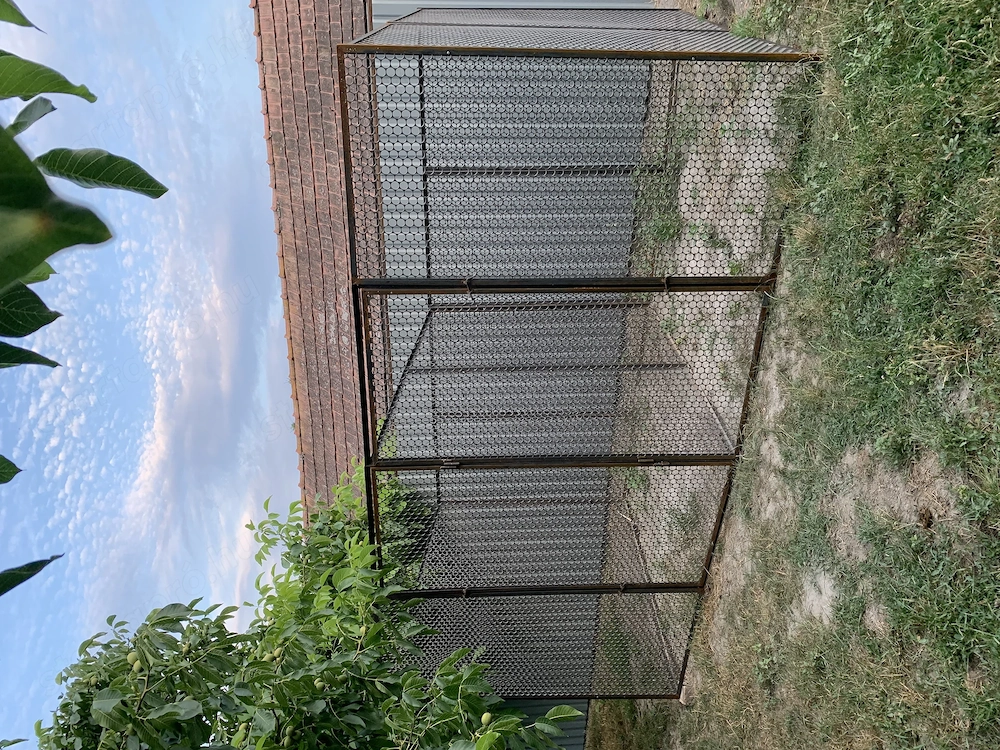 Kutya kennel 2 személyes 4x2 méter 