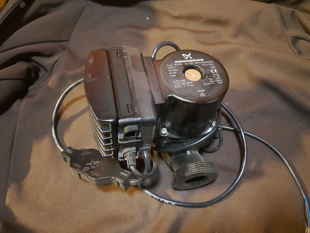 Grundfos UPMXXL 32-120 180 keringetö szivattyu