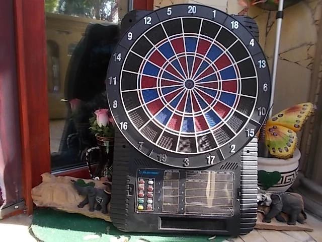 Eladó Elektromos Darts .