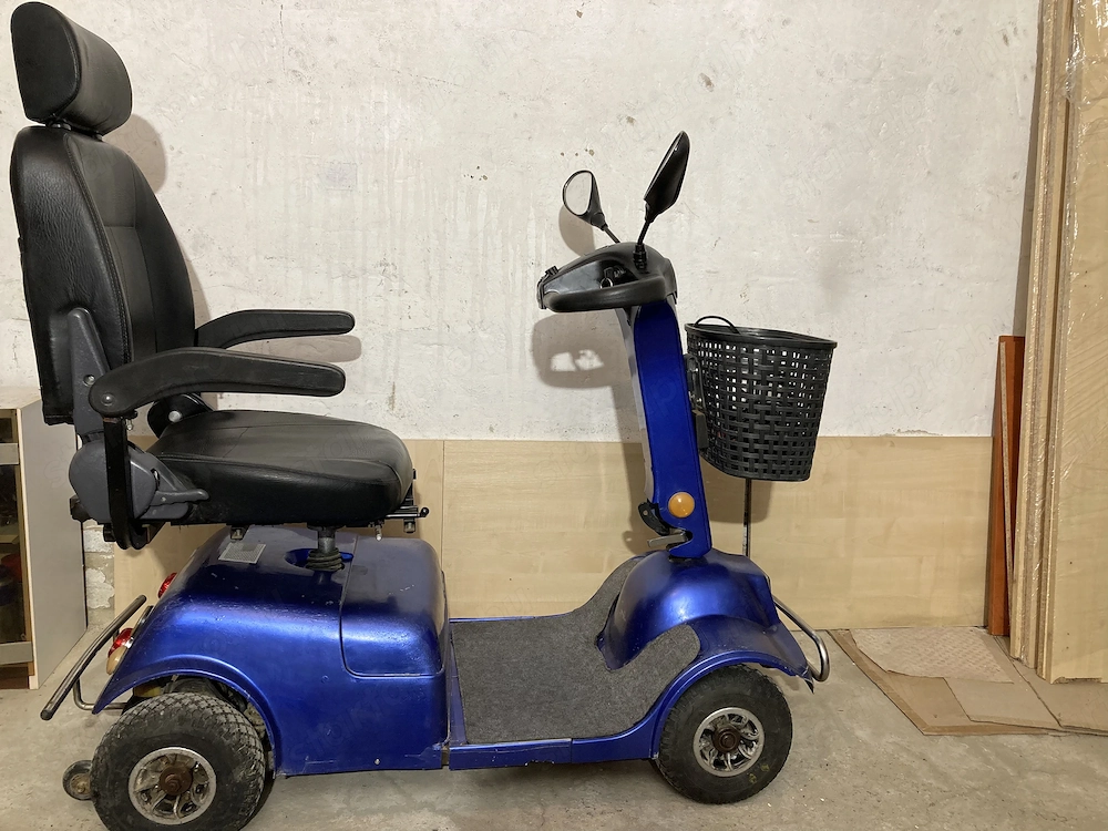 Elektra 7000 Négykerekű elektromos rokkant moped