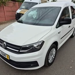 VOLKSWAGEN CADDY 1.2 TSI BMT ! 2018-as,Garantált km,vezetett szervízkönyv! Körablakos. Ára: 3 140 00
