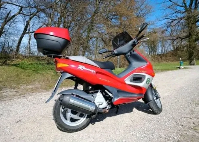 Motocicletă de vânzare 