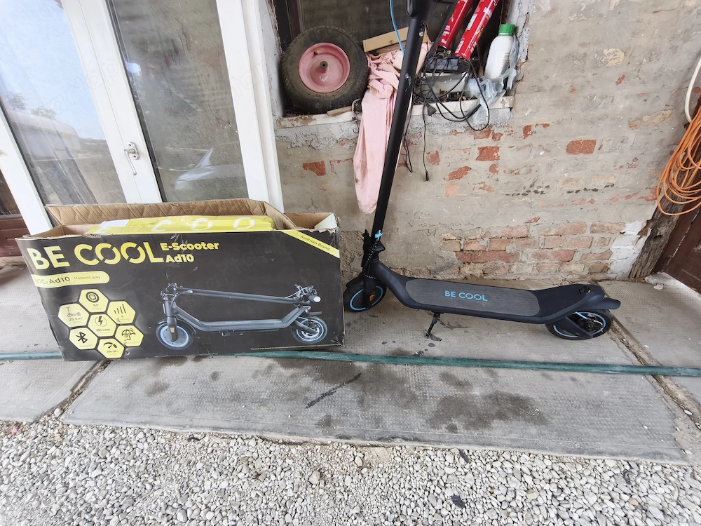 BE COOL E-Scooter Ad10 - 8,5"-os légtömlős gumik, akár 25 km-es hatótávolság. 2024 es keveset haszná
