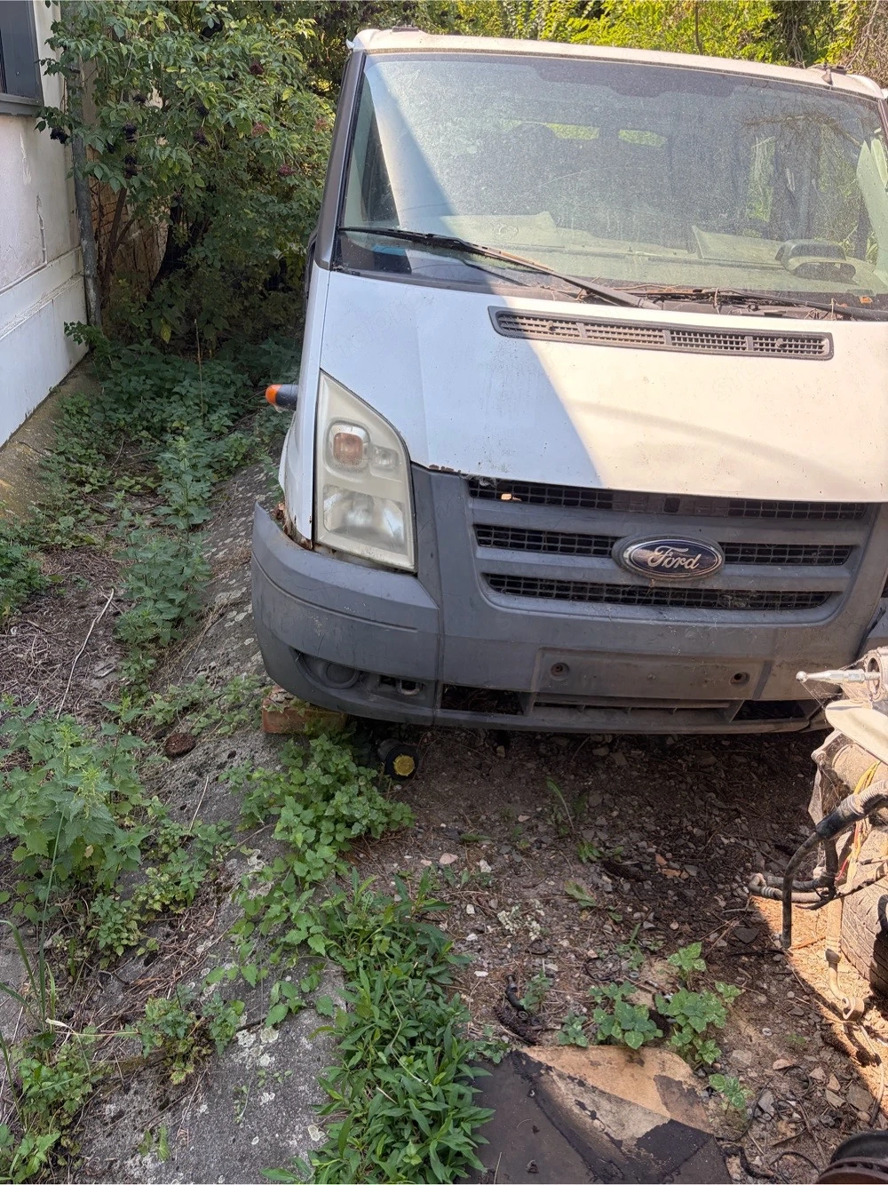 Ford Transit 2.2 Mk7 eleje motorháztető fényszóró lökhárító stb 2007-től