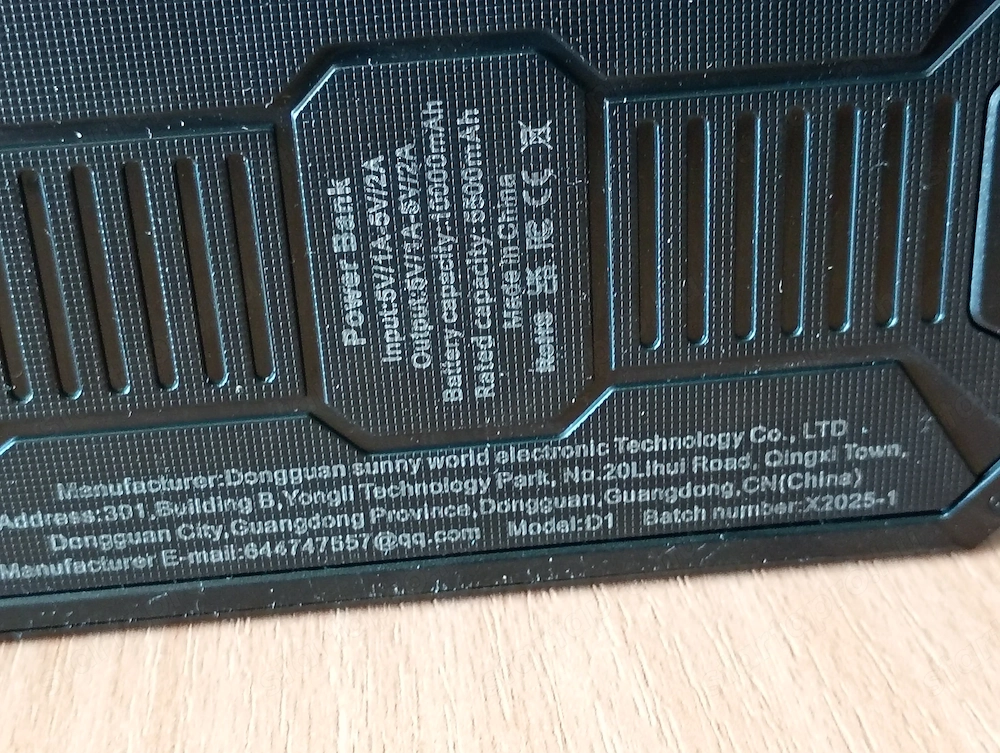 napelemes power bank  10000mah 4000ft óbuda nagyobbra csere miatt eladó helyszinen kiprobálható szem