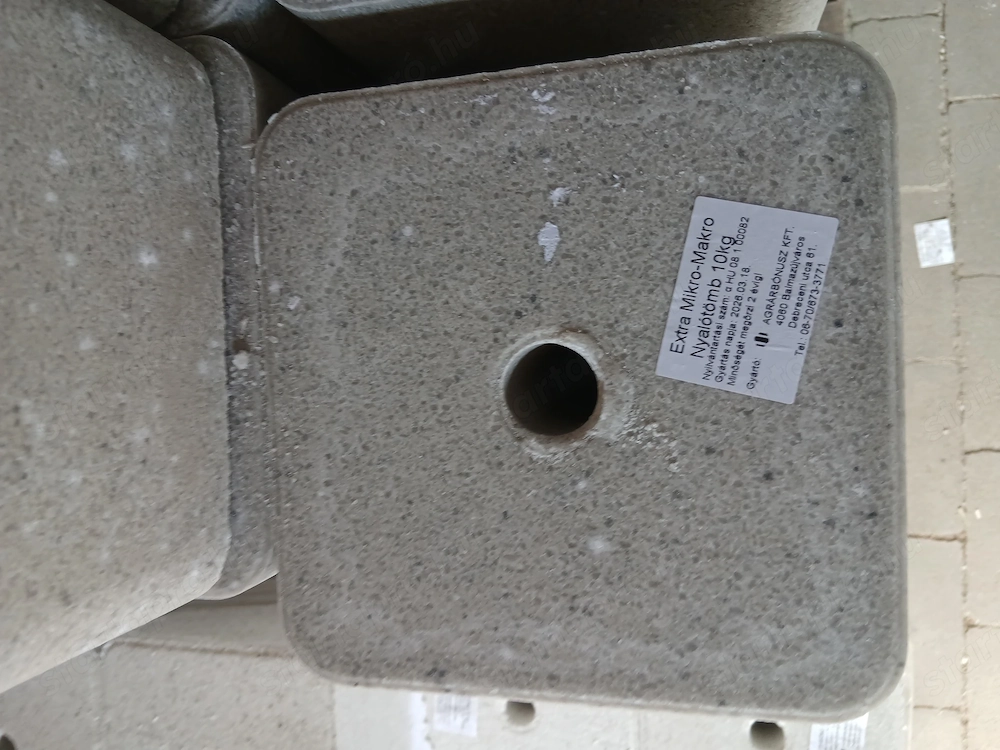 Extra MikroMakro Fokhagymás nyalósó 10 KG