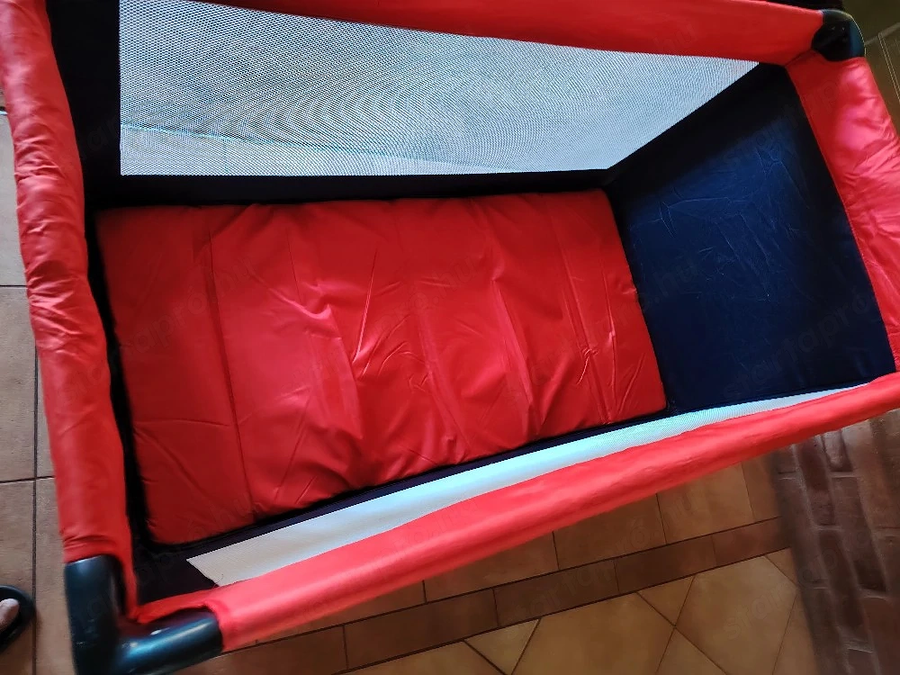 Babakocsi és utazó ágy