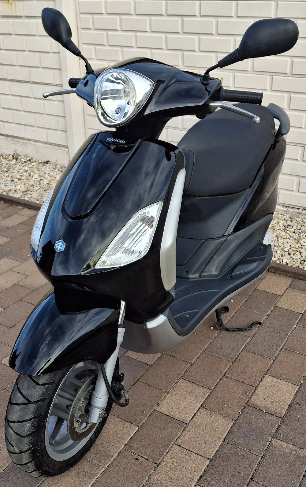 Piaggio Fly 2T 50 Újszerű Gyári 6700km