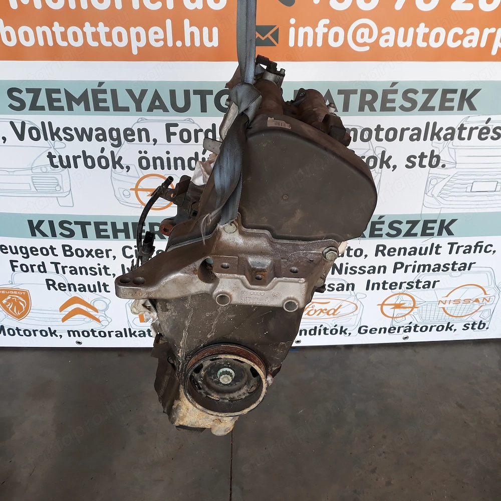 Volkswagen Golf IV VW 1.6 benzin AUS fűzött motorblokk és hengerfej