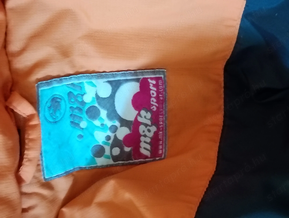 m&k sportswear steppelt, szürke és narancssárga színű, kapucnis téli kabát beleirt méret 38 8-10éves