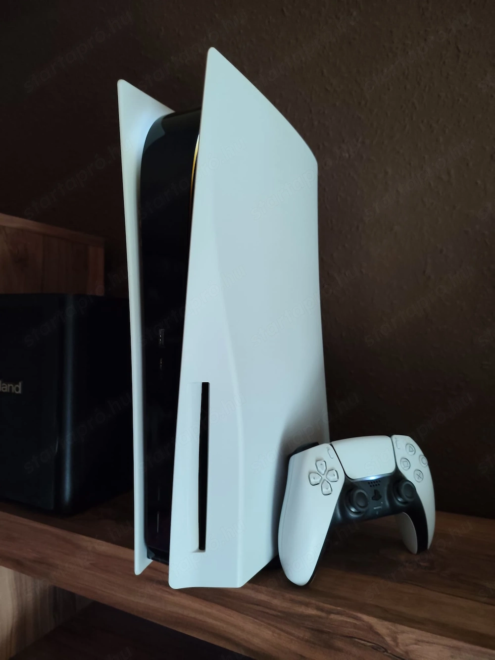 PS5 Eladó - Újszerű állapotban