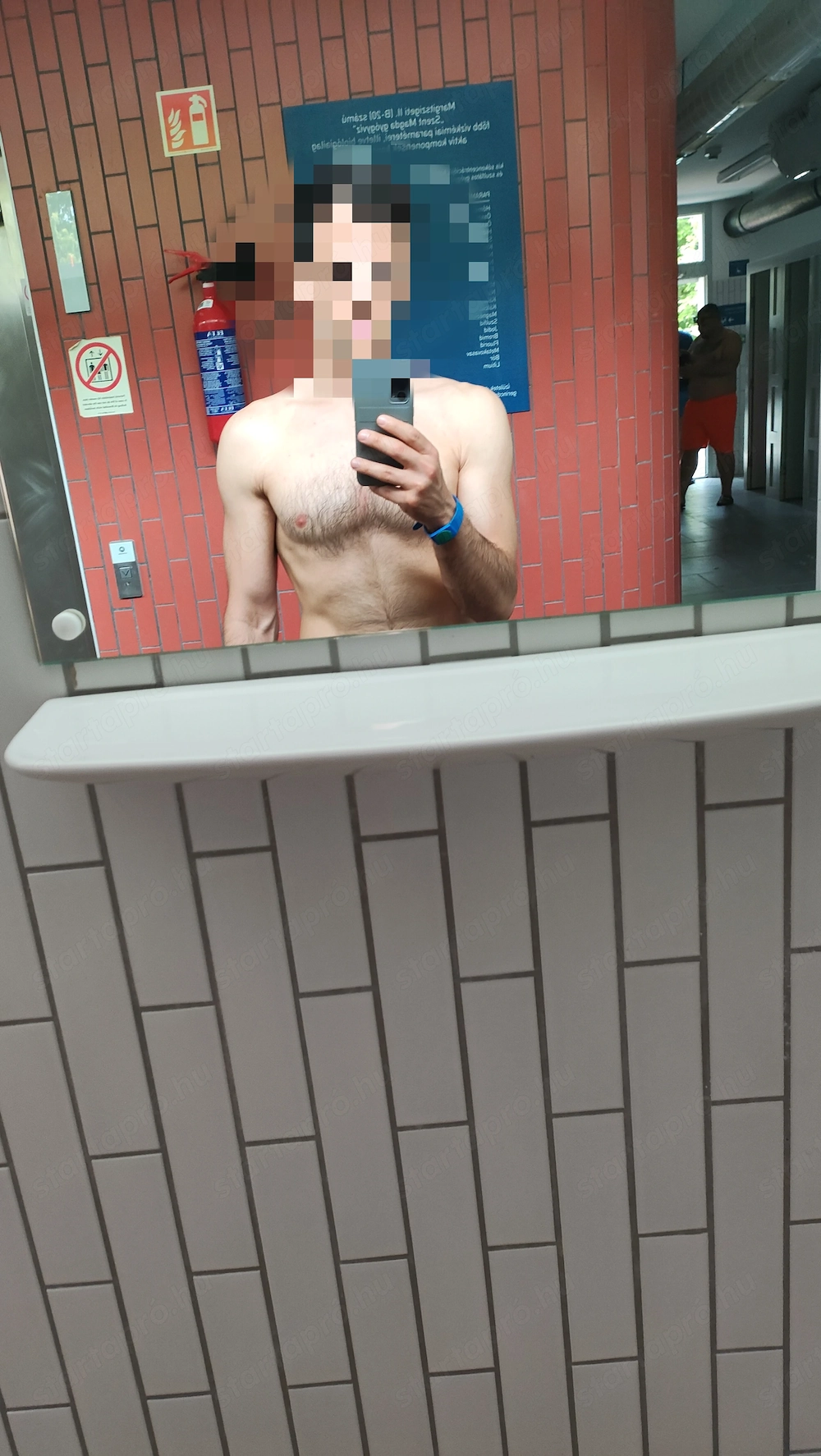 Laza kapcsolatra keresek lányt