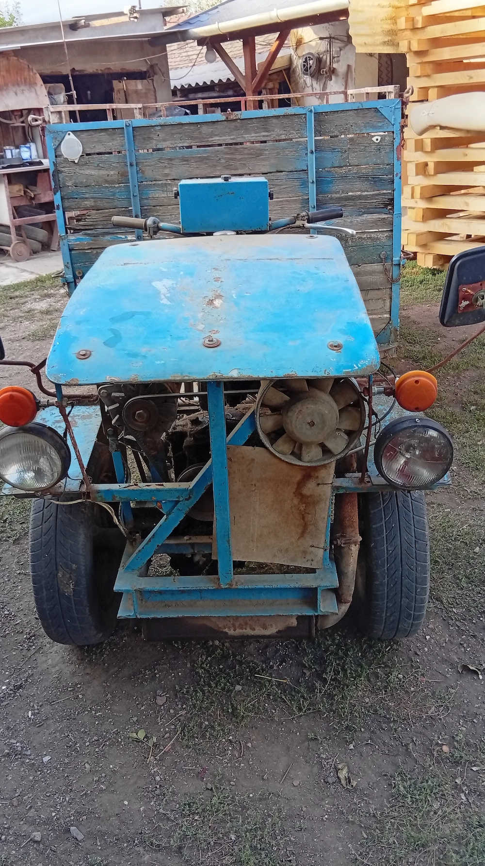 Eladó kerti traktor