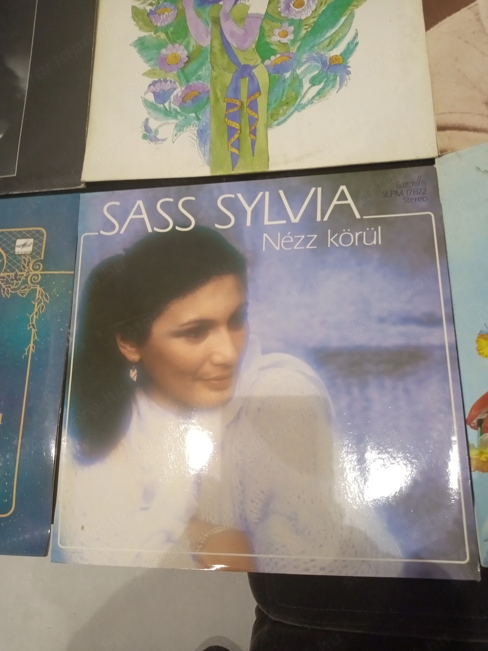 Sass Sylvia Nézz körül bakelit nagylemez (LP), Pepita kiadás. 2000ft óbuda 36 50 104 8272 személyese