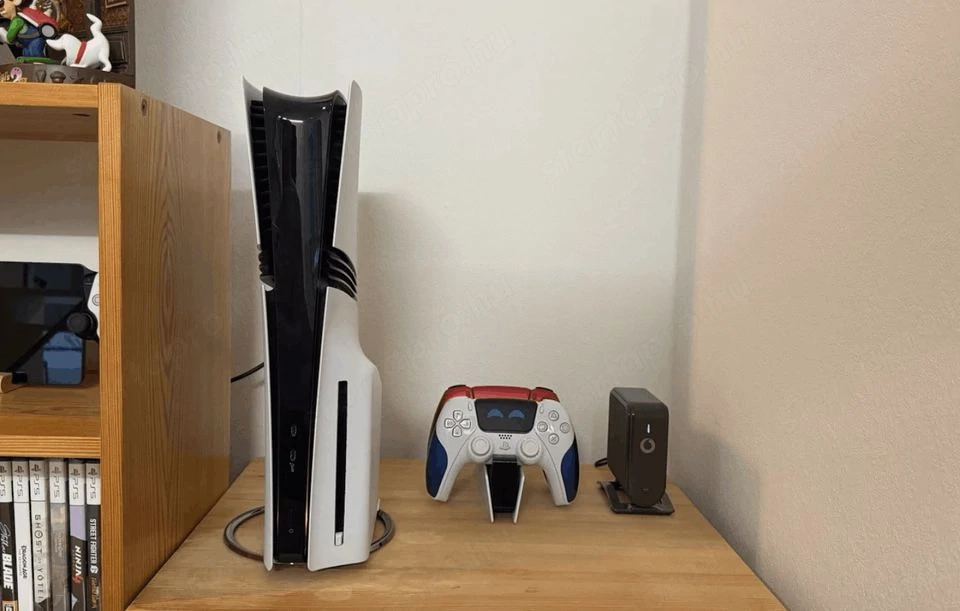 PS 5 PRO 2 TB készlet 