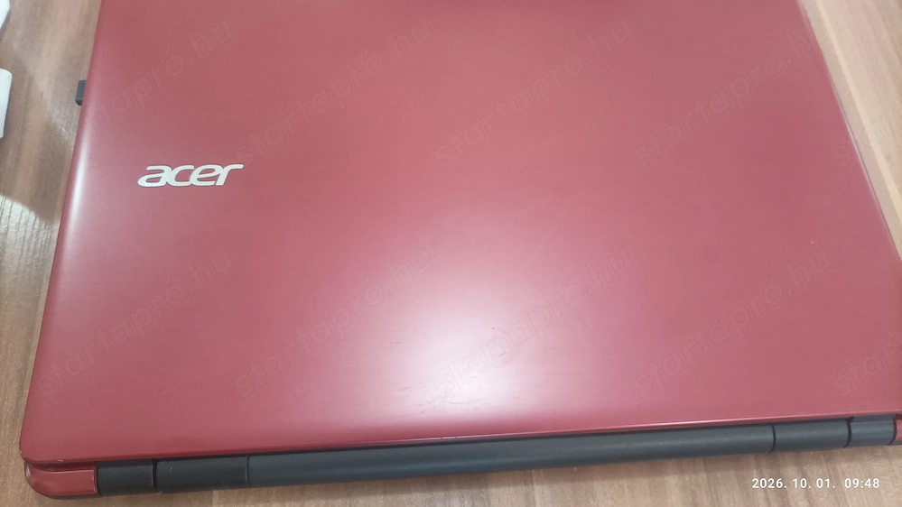 Acer Aspire E5-511 laptop