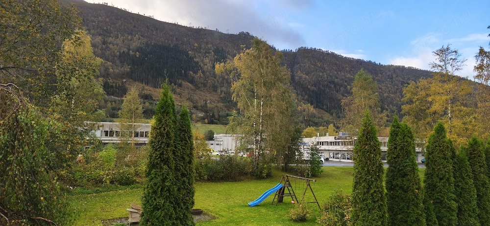 Norvég hotelmunka (2 fő takarítónő)