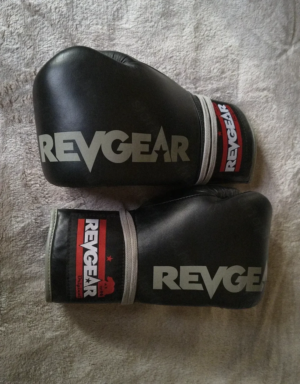 Új boxkeszyű Revgear F1 Competitor 10 oz