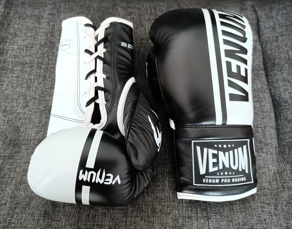 Boxkesztyű Új Venum Shield Pro 12oz