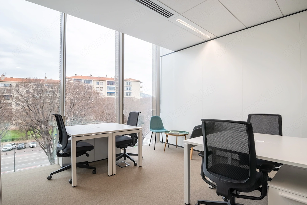 Teljes körű szolgáltatású iroda a Spaces Corvin Towers központban 20 fő részére 