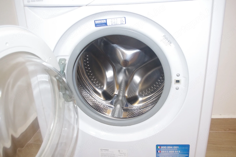 Indesit keskeny mosógép 5kg  Siófok 
