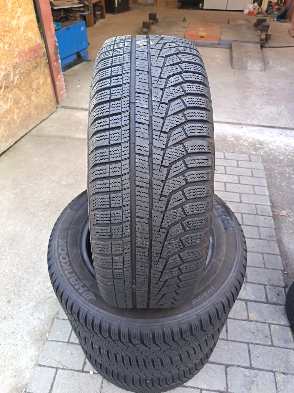 215 60R16 Hankook téli gumi 