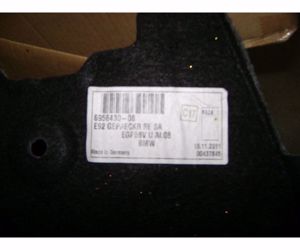 Eladó Bmw (M3) E92 jobb oldali csomagtér kárpit! - kép 3