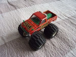 Majorette Toyota No.2011-2014 1:56 "heavy Metal Big Wheels" Big Foot nagykerekű eladó