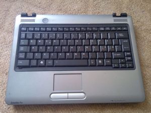 Toshiba Satellite pro U400 13-j Intel pentium 1,9ghz alkatrészei, tartozékai eladók!