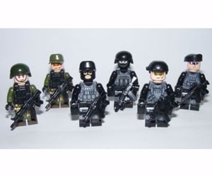 Lego Swat Rendőr + Kommandós + Katonai rendész figurák 12db figura fegyver új - kép 5