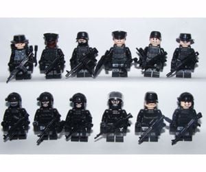 Lego swat Kommandós Anti - terrorista Rendőr figurák katonák 12 db figura