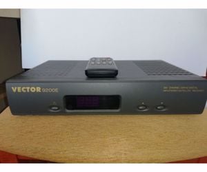 Vector 9200 E 250 csatornás digitális hifi-sztereó műholdvevő készülék eladó!