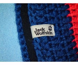 Szép Jack Wolfskin téli sapka - kép 7