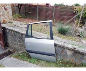 Opel zafira 2003 jobb hátsó ajtó  - kép 2