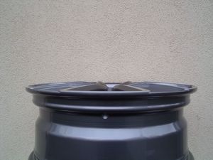 Nissan Juke, Qashqai alufelni Autec Astana 17 col titánium ezüst - kép 2